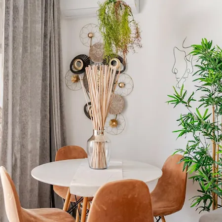 Apartment Exclusive Ocean Front