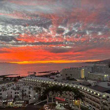 Exclusive Ocean Front Apartament Playa de las Americas (Tenerife)