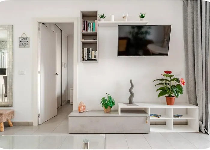 Exclusive Ocean Front *